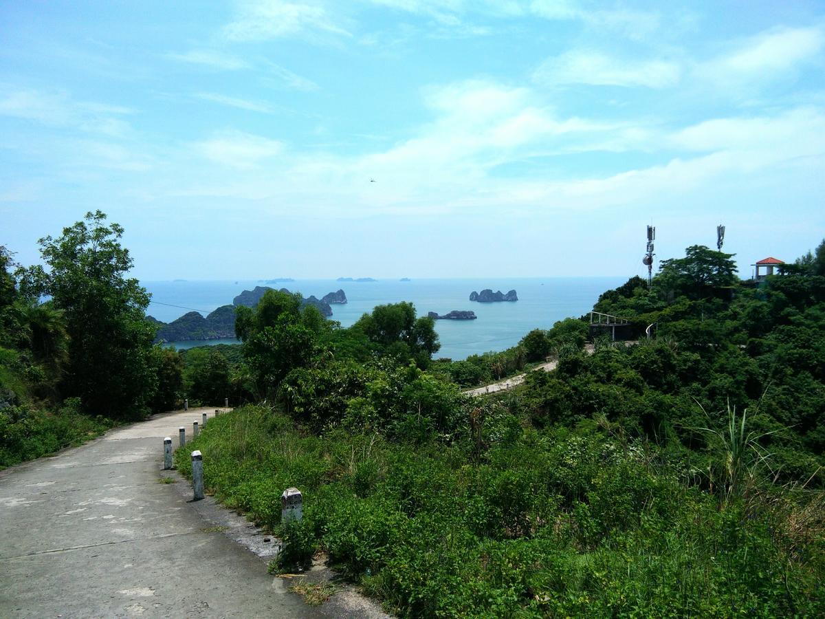 Anh Thuan Hotel 1 Cat Ba Island Extérieur photo