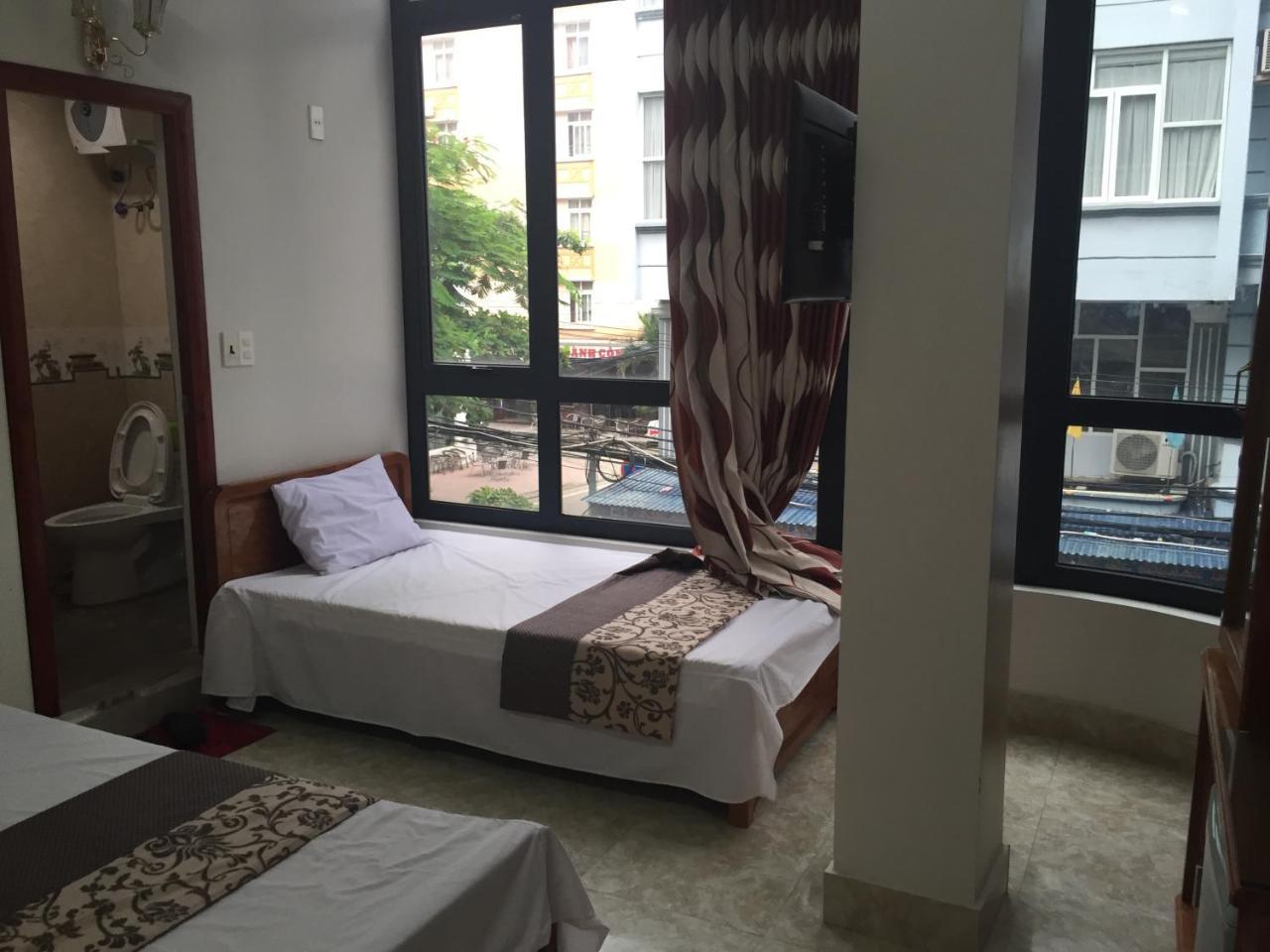 Anh Thuan Hotel 1 Cat Ba Island Extérieur photo